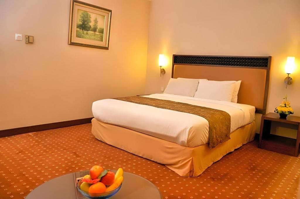 ג'קרטה Kartika Chandra Hotel מראה חיצוני תמונה