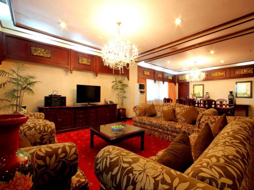 ג'קרטה Kartika Chandra Hotel מראה חיצוני תמונה