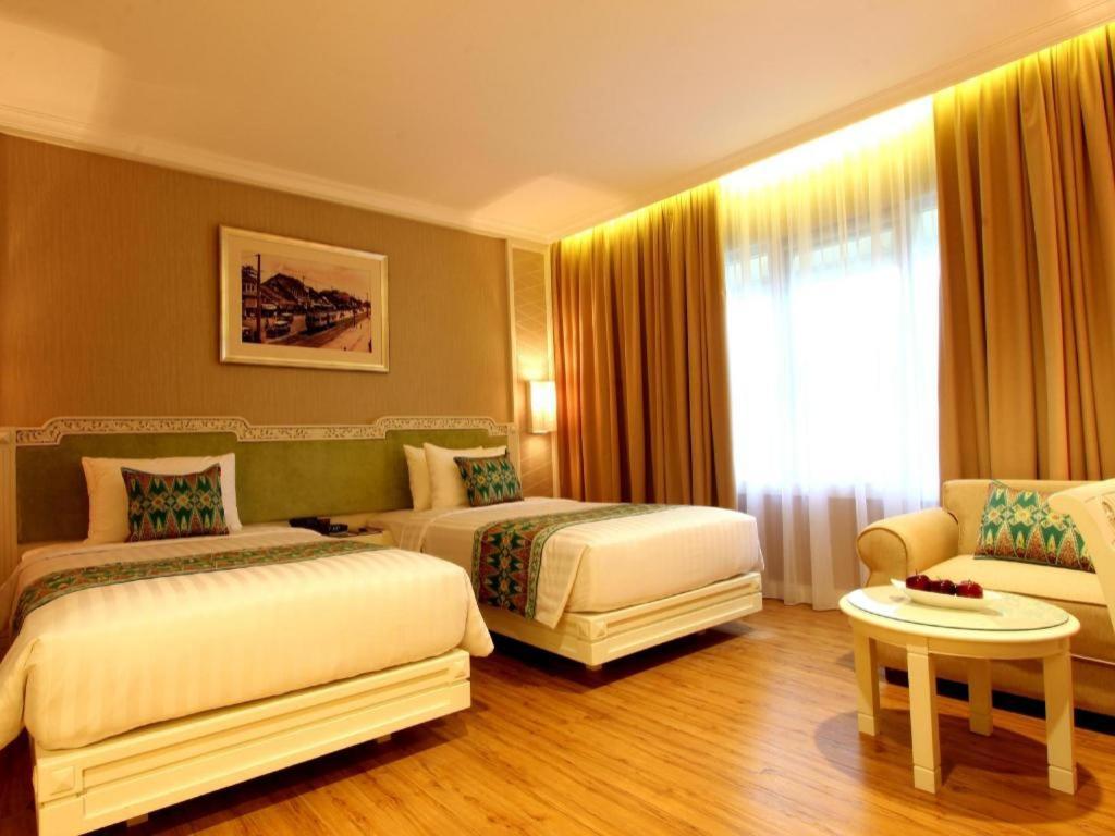 ג'קרטה Kartika Chandra Hotel מראה חיצוני תמונה
