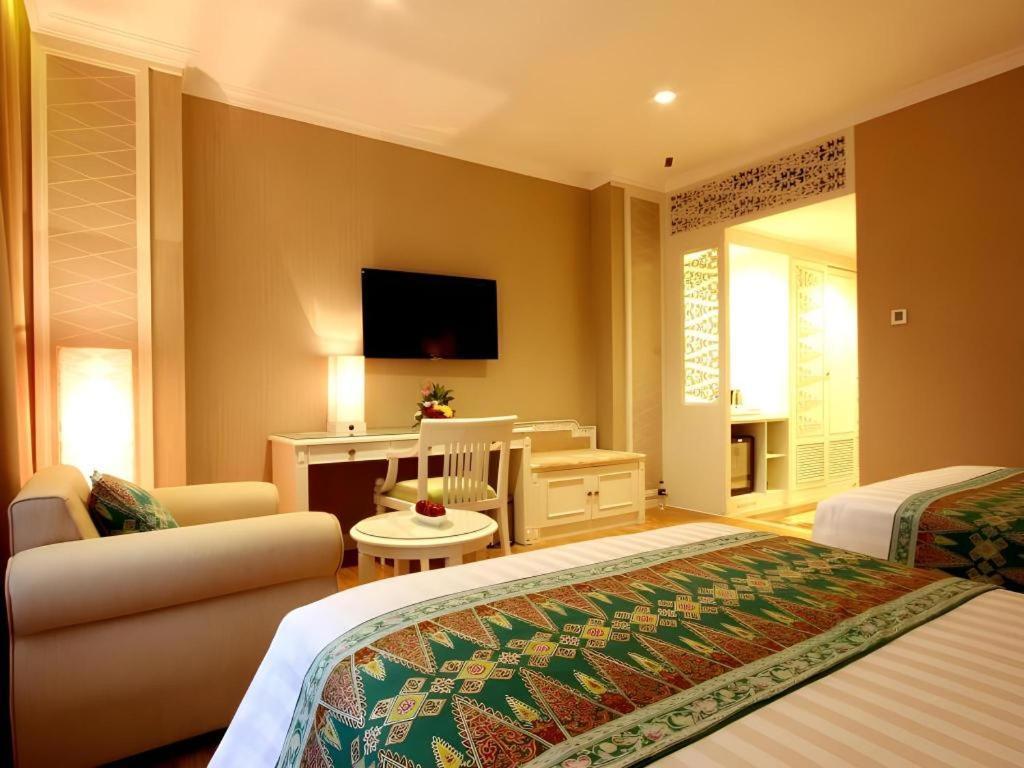 ג'קרטה Kartika Chandra Hotel מראה חיצוני תמונה