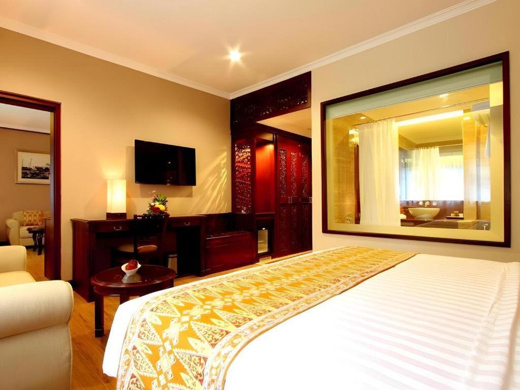 ג'קרטה Kartika Chandra Hotel מראה חיצוני תמונה