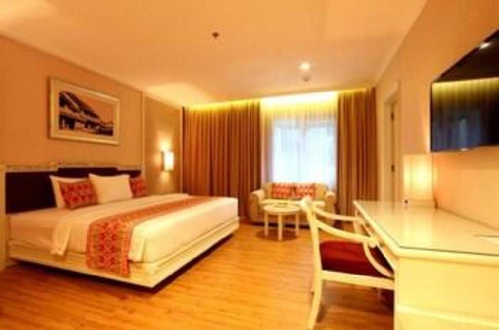 ג'קרטה Kartika Chandra Hotel מראה חיצוני תמונה