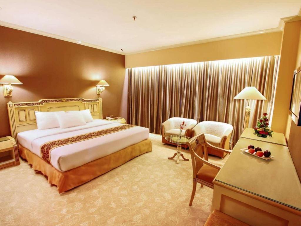 ג'קרטה Kartika Chandra Hotel מראה חיצוני תמונה